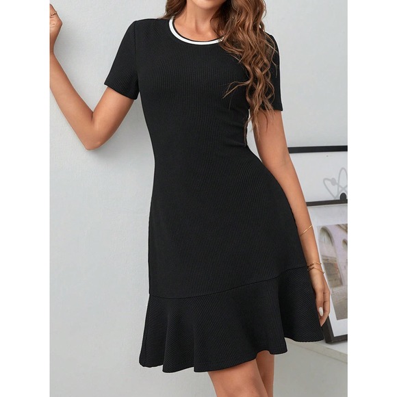 minimalist preppy y2k tennis Contrast Binding Ruffle Hem Dress black - Picture 2 of 5